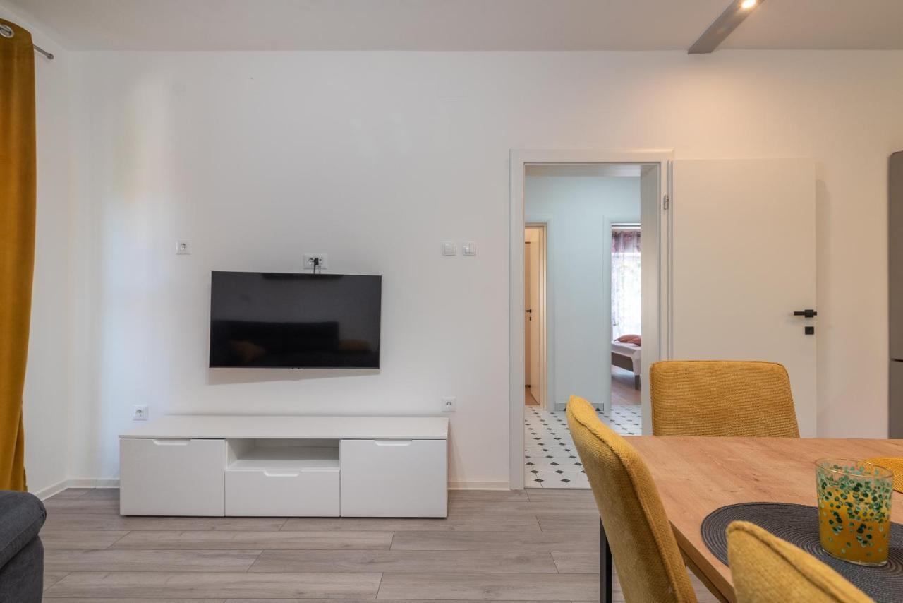 Apartman Galeb Trogir Ngoại thất bức ảnh