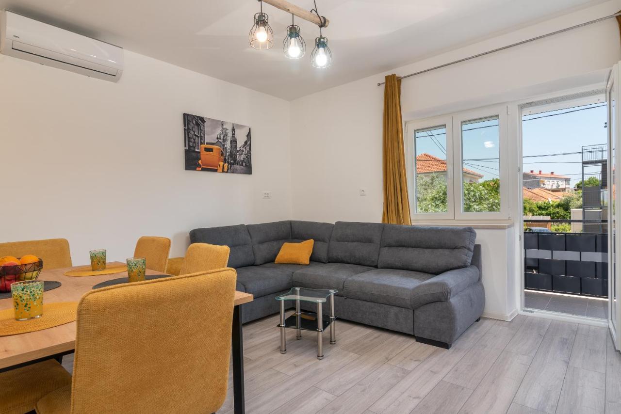 Apartman Galeb Trogir Ngoại thất bức ảnh